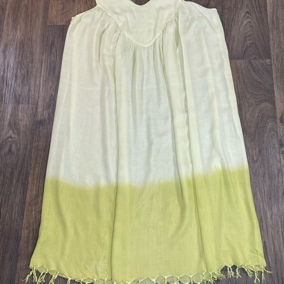 Essence Summer Dress - Picture 2 of 5